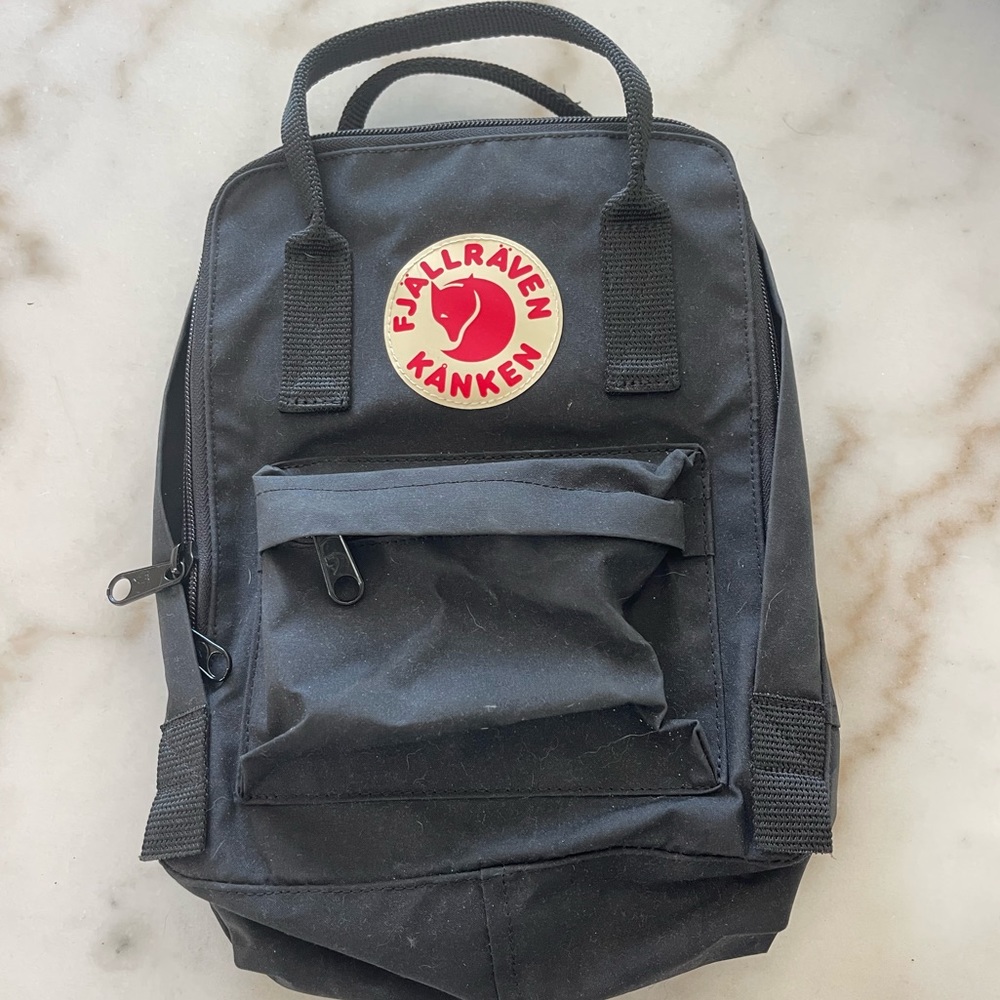 Fjallraven kanken backpack